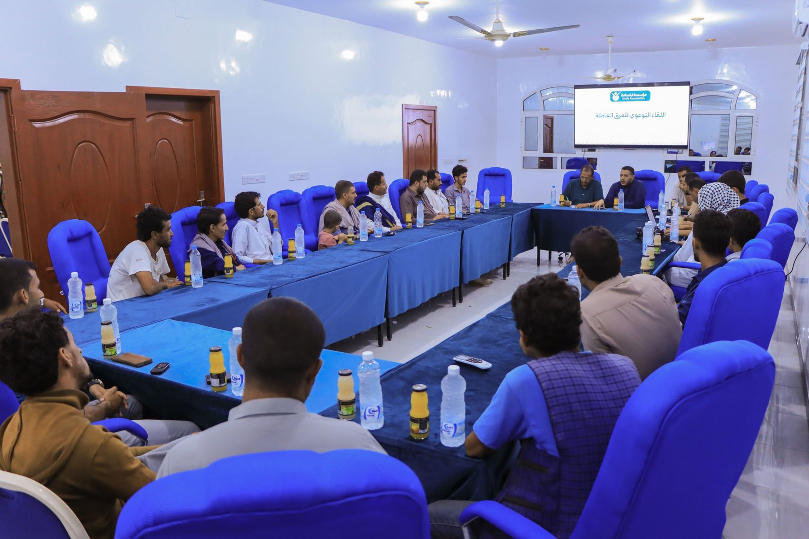 مؤسسة ابتسامة التنموية تعقد اجتماعاً استعداداً لتنفيذ مشروع الأضاحي لعام 1444هـ